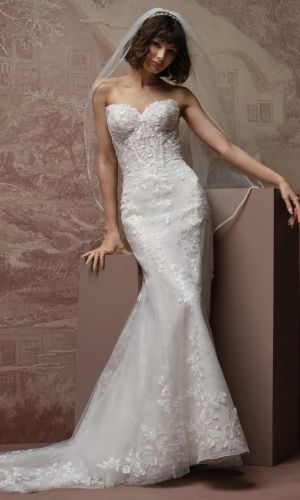 Home 13 Brandy fit flare weddding dress Rebecca Ingram